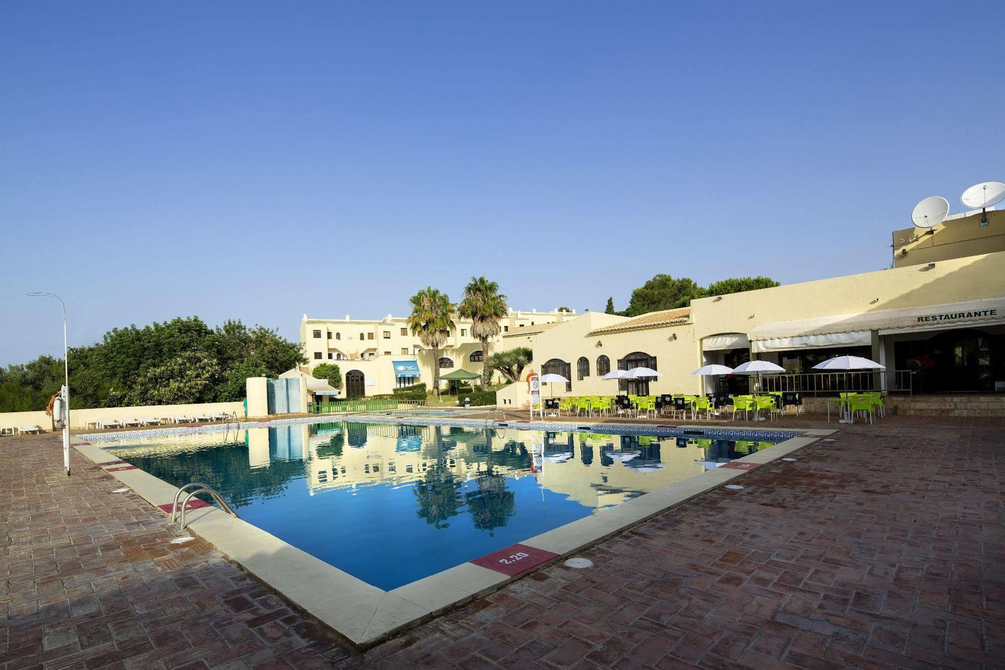 Alvor Clube Brisamar Aparthotel Eksteriør bilde
